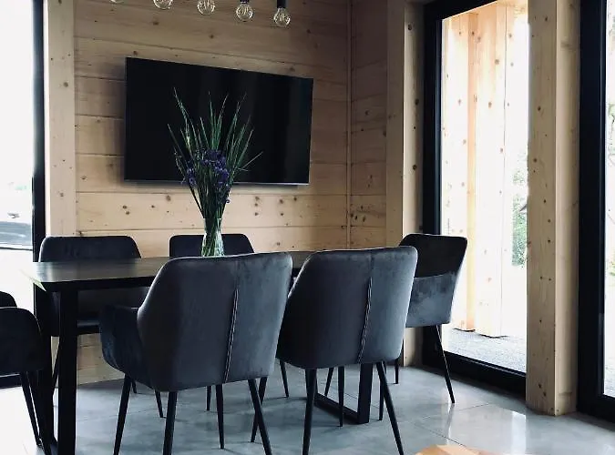 Czarne Jodly בית נופש