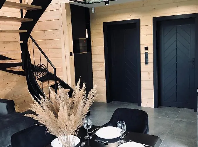 Czarne Jodly בית נופש