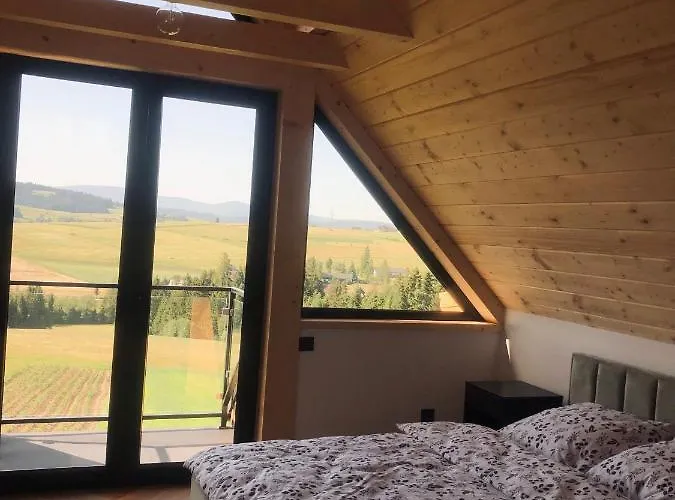 Czarne Jodly בית נופש