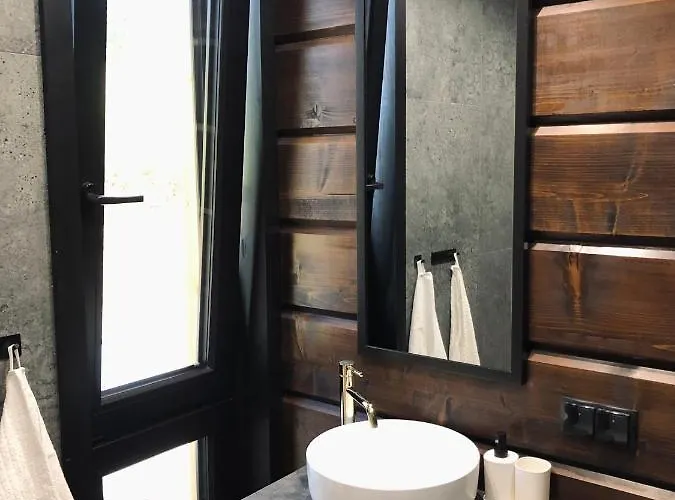 Czarne Jodly Jablonka (Lesser Poland)